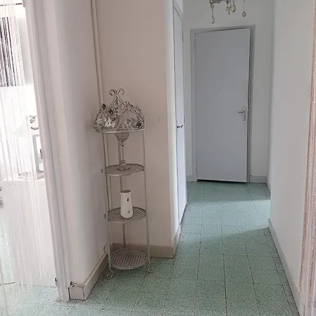 منزل للإقامة Chambres Chez L'Habitant